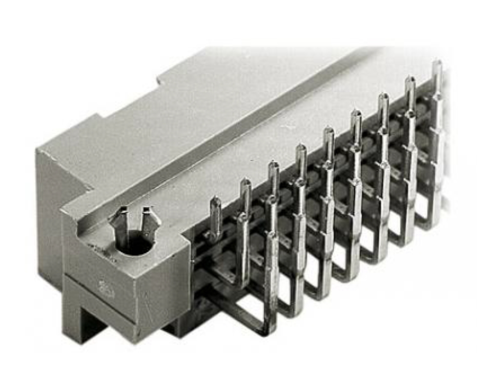 EPT Plug Square DIN41612 48p THT 103-90064C1