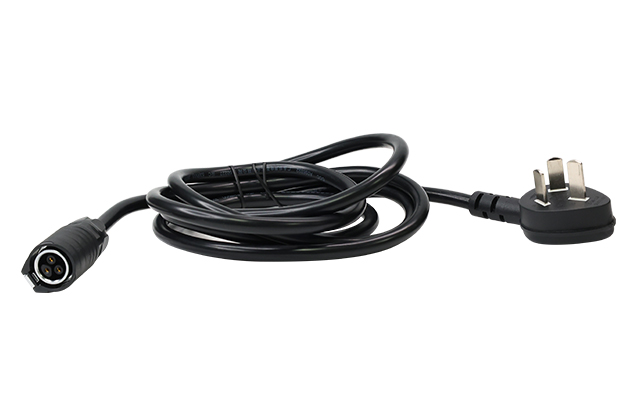 3 Pin Female Plug+European Standard 90° 16A Three-prong Plug+CT-05-2 L=2M Standard Model Cable CNLINKO LP16-03-FP-E-2M-011