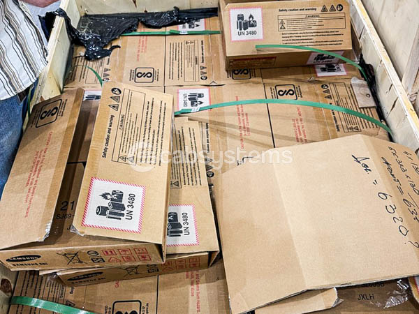 Склад аккумуляторных батарей для производства и сборки